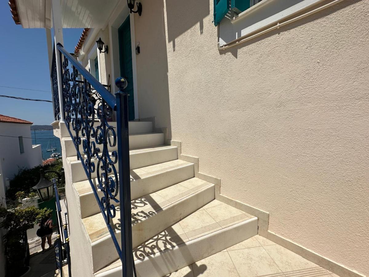 Artiste Poros House Apartment