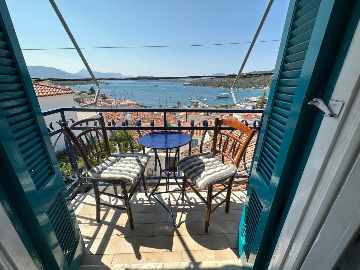 Artiste Poros House *